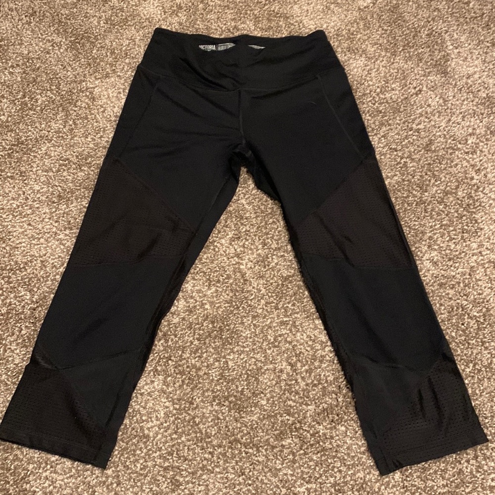 Black Victoria Sport Capri workout pants